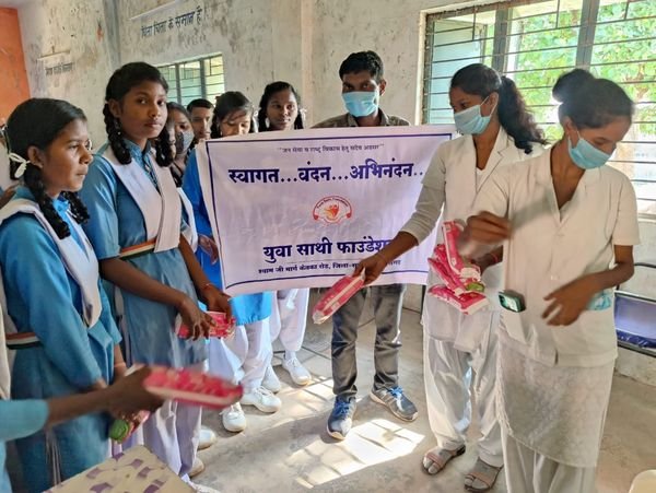 माहवारी स्वच्छता पर पुरुष वर्ग का हाथ बढ़ा, अलायंस मेंबर ने किया कार्यक्रम