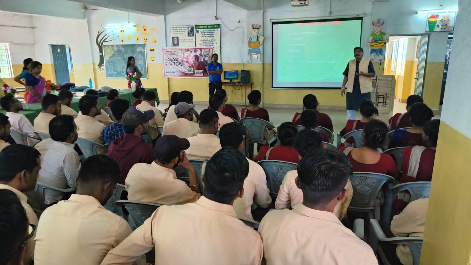 समाज, युवा और बुजुर्गों पर नशे का दुष्प्रभाव