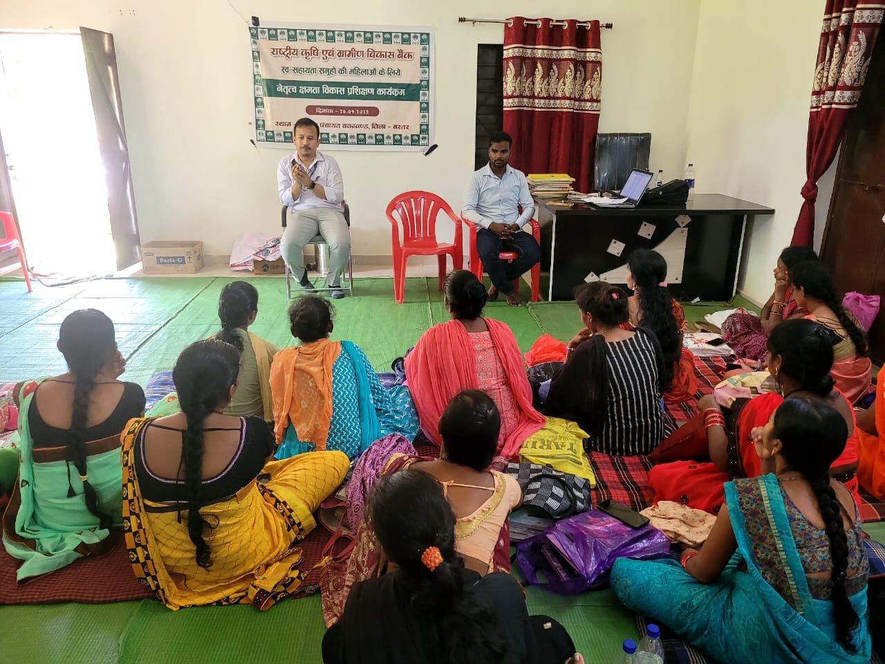 महिला सशक्तिकरण की हुयी राह आसन