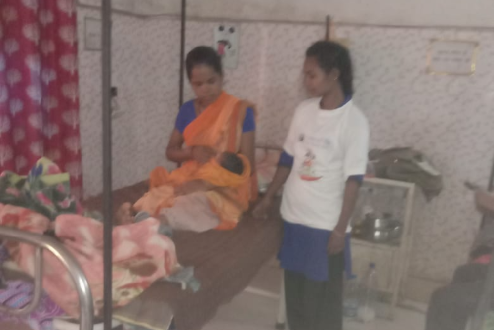नदी पार की संघर्षमयी यात्रा: मुनारी पोयम की प्रेरणादायक सफलता की कहानी