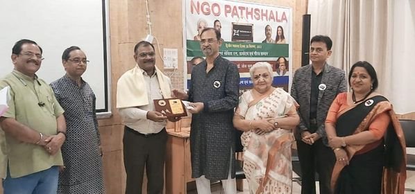 राजनांदगाव के जनकल्याण सामाजिक संस्थान प्रमुख योगेंद्र प्रताप सिंह हुए सम्मानित